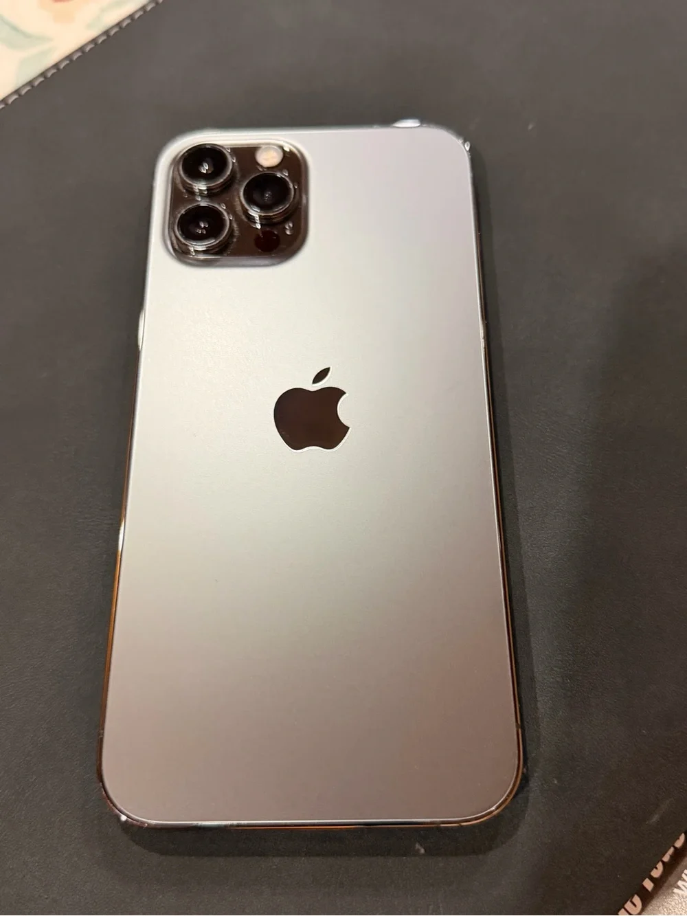 Apple iPhone 12 Pro Max 256GB- like new condition gray- Unlocked Smartphone